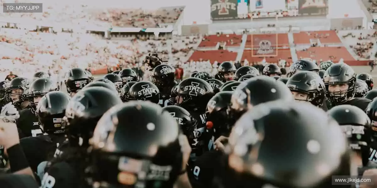 📺高清多机位，VR 沉浸体验！实时弹幕互动，不错过任何精彩！🎯